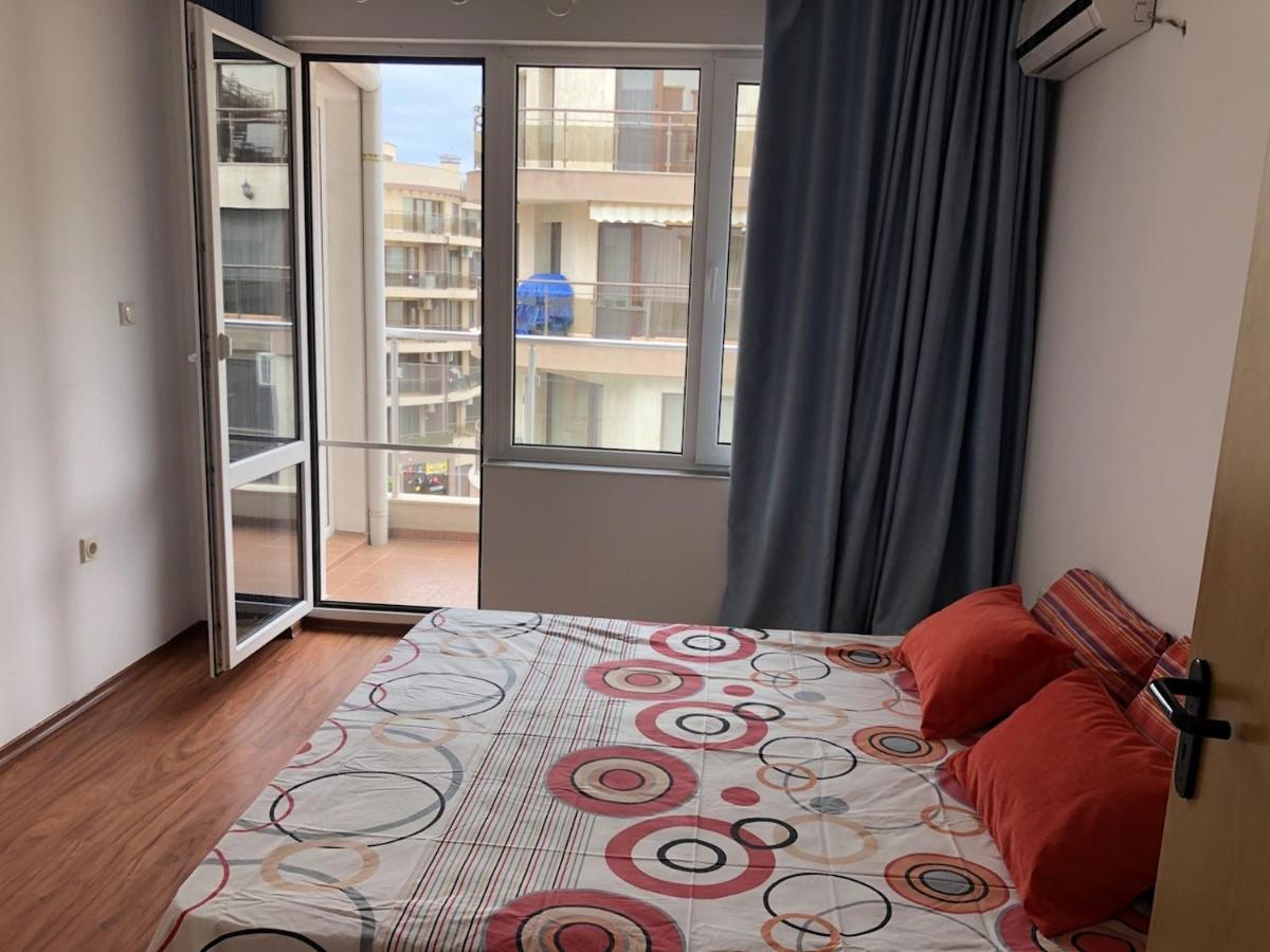 Milos Apartments Pomorie Buitenkant foto