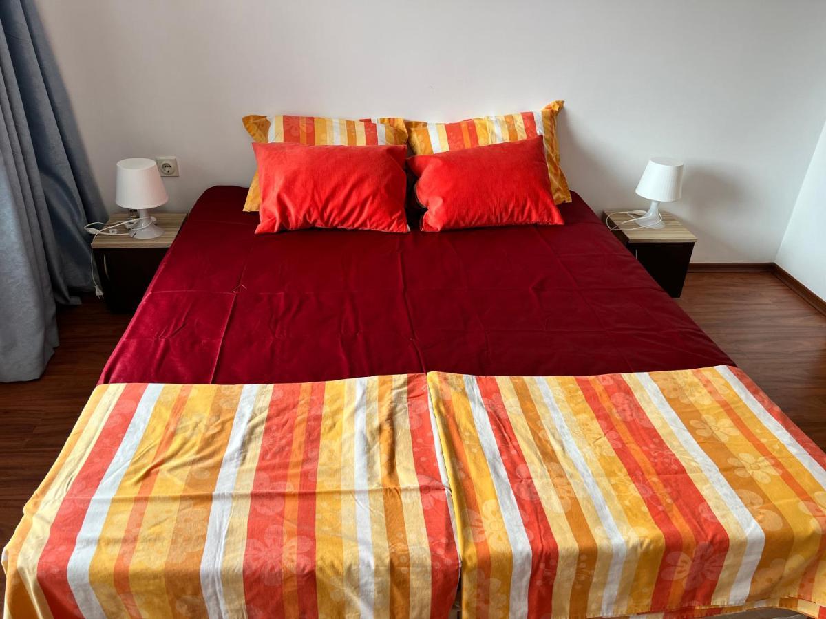 Milos Apartments Pomorie Buitenkant foto
