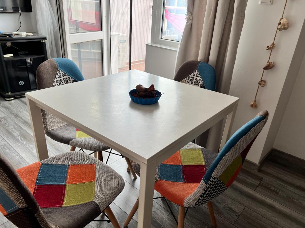 Milos Apartments Pomorie Buitenkant foto