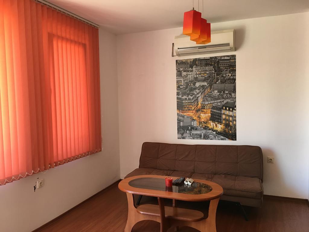 Milos Apartments Pomorie Buitenkant foto