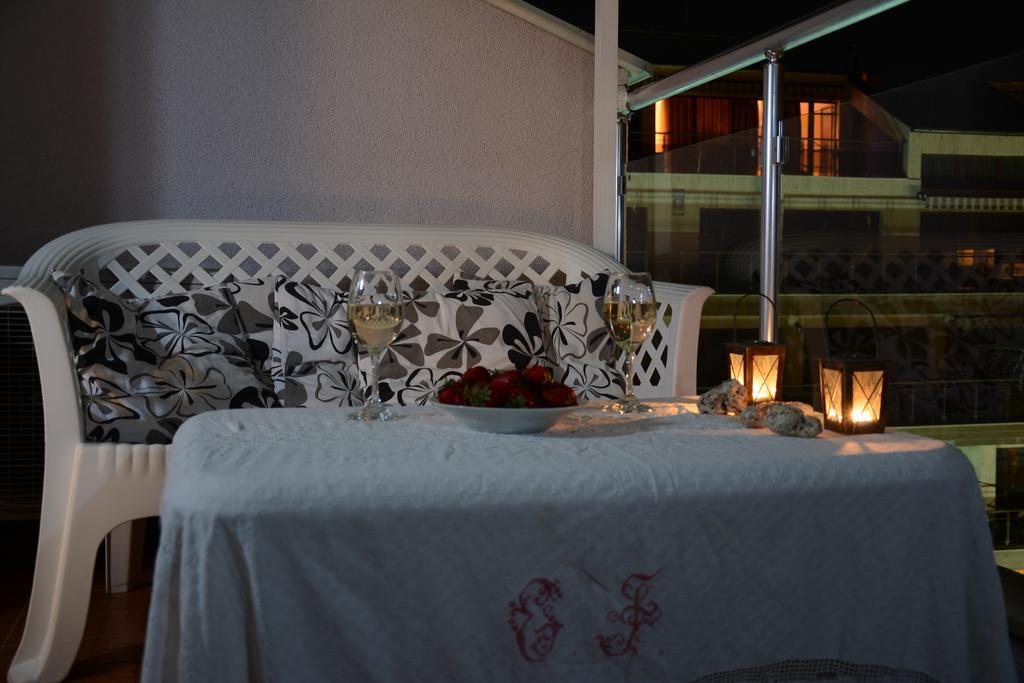 Milos Apartments Pomorie Buitenkant foto