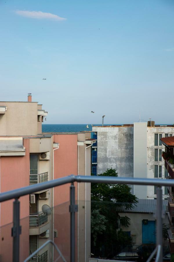 Milos Apartments Pomorie Buitenkant foto